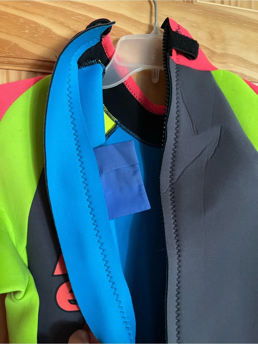 O'Neill Shorty Rashguard - Neon Orange , Lime & Charcoal juniors large